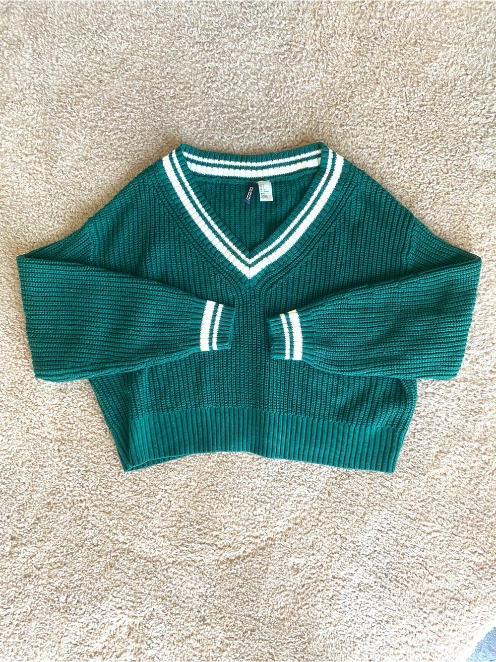 Divided Green Off-the-Shoulder V-Neck Sweater